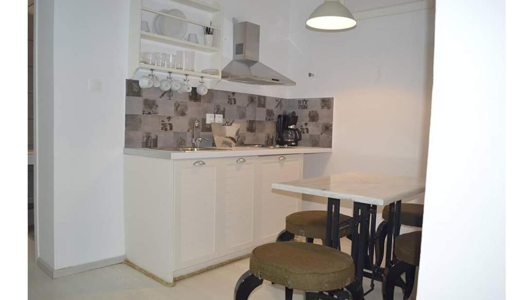 Amelia Apartments Kallithea  Eksteriør billede